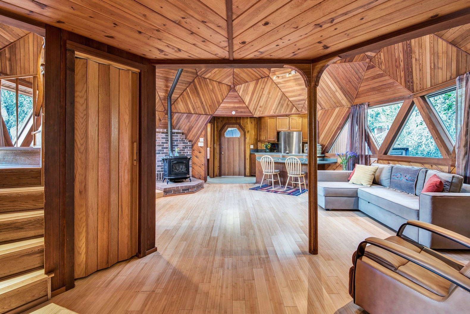 نکات طراحی داخلی منزل با چوب